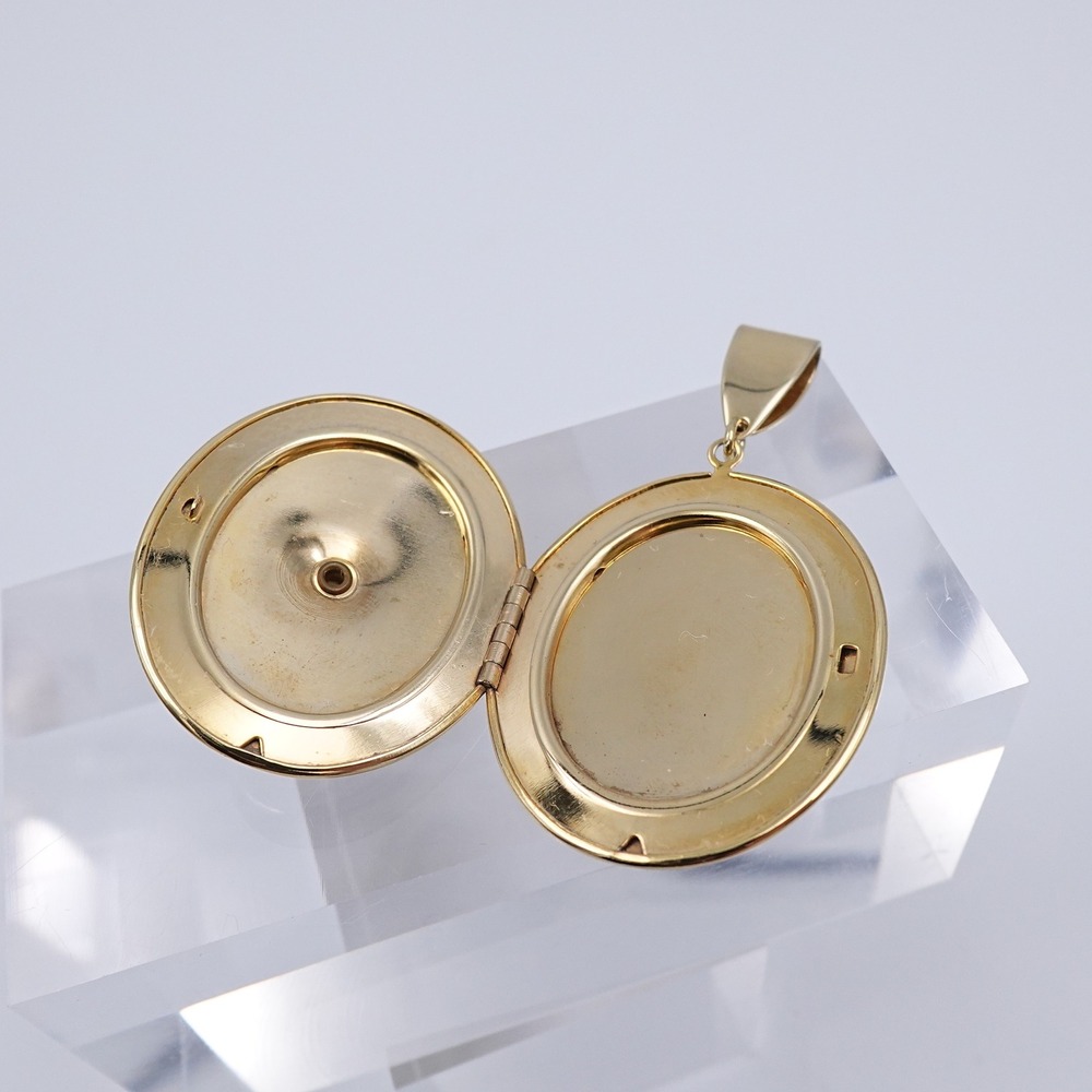 Victorian Revival Portrait‎ Locket Pendant Gold Tone Filigree Romantic - Picture 9 of 12